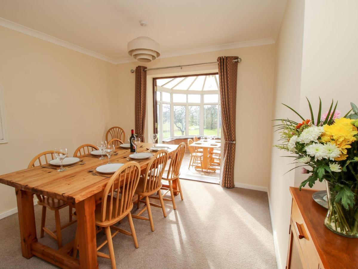Bicton Lea Vila Acton  Exterior foto