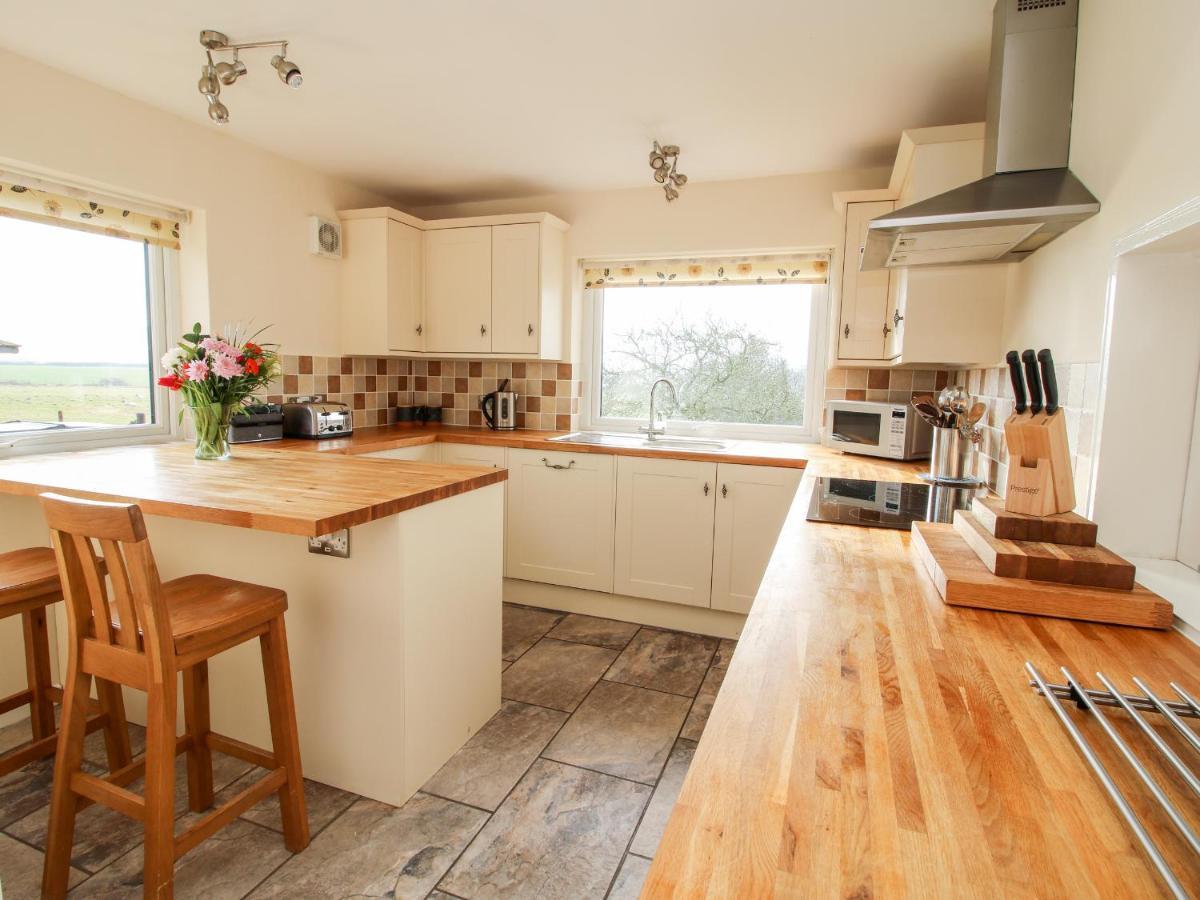 Bicton Lea Vila Acton  Exterior foto